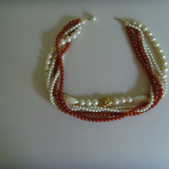Simulated Pearl/Carnelian-Like Stone Necklace - Picture 5 of 7
